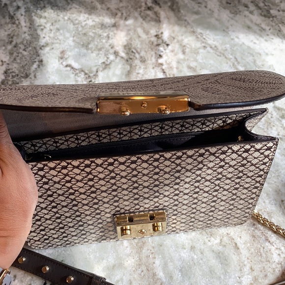 Furla Lace Metropolis - Picture 7 of 9